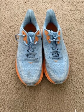 Hoka One One Clifton 9 Airy Blue Size 10D WIDE